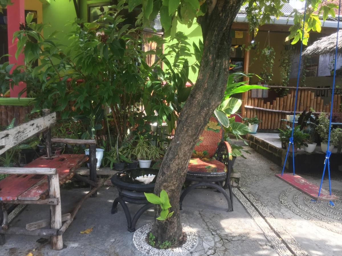 Owl Hostel カリムンジャワ エクステリア 写真