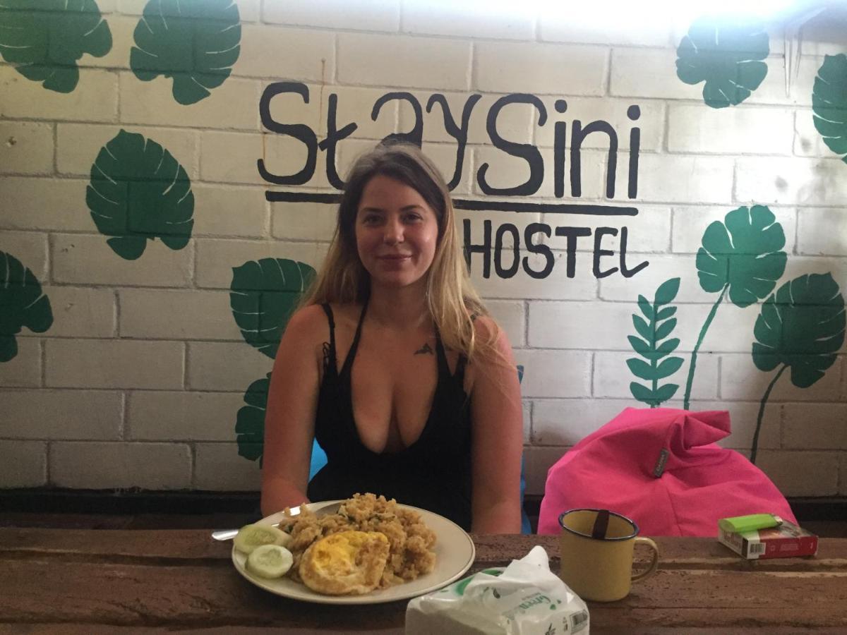 Owl Hostel カリムンジャワ エクステリア 写真