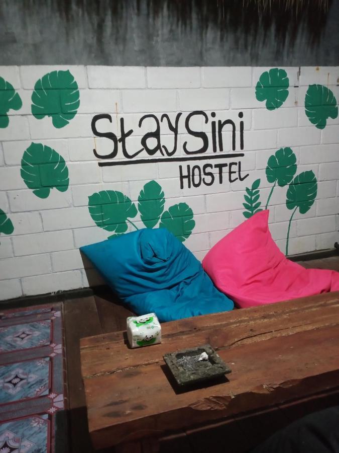 Owl Hostel カリムンジャワ エクステリア 写真